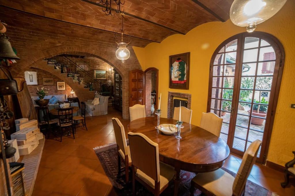 Casa Lazzaro Al Centro Di Siena Villa Exteriör bild
